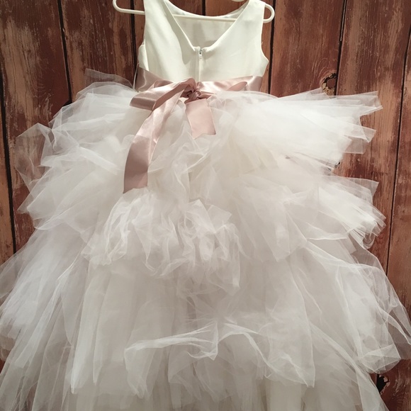 High-low tulle flower girl dress - Picture 3 of 3